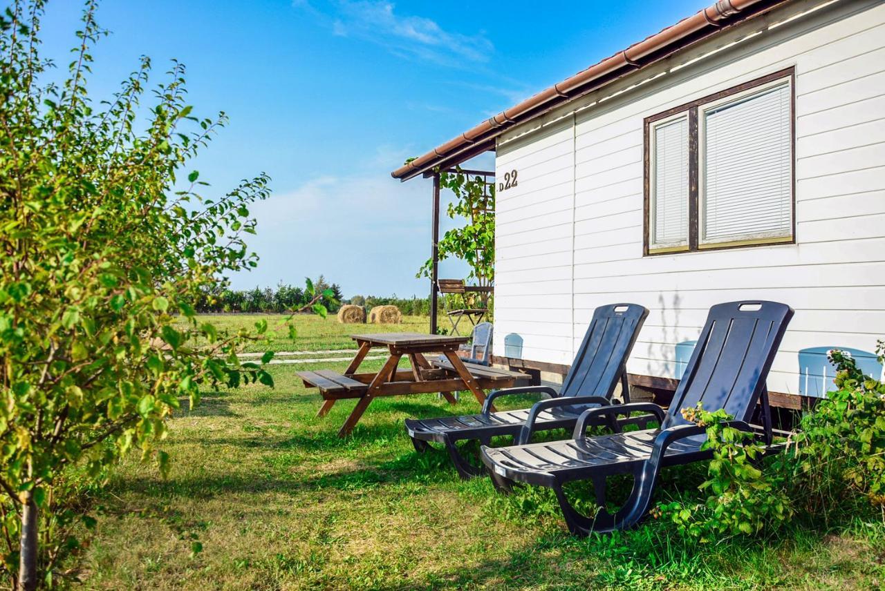 Domki Letniskowe Pod Orzechem Dziwnówek-Wrzosowo Wrzosowo  Exterior foto
